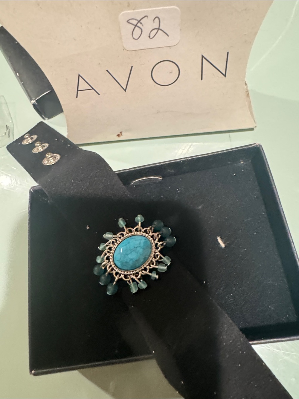 Avon Turquoise Blue Oval Ring with Teal Accents